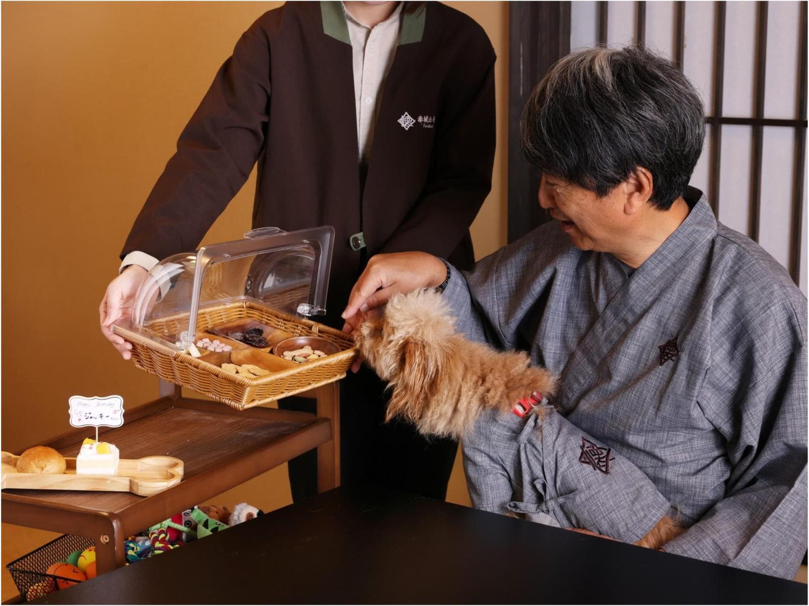 【愛犬のAnniversary】わんちゃん主役の記念日｜選べるおもちゃ＆デザートワゴン特典｜基本会席 画像2