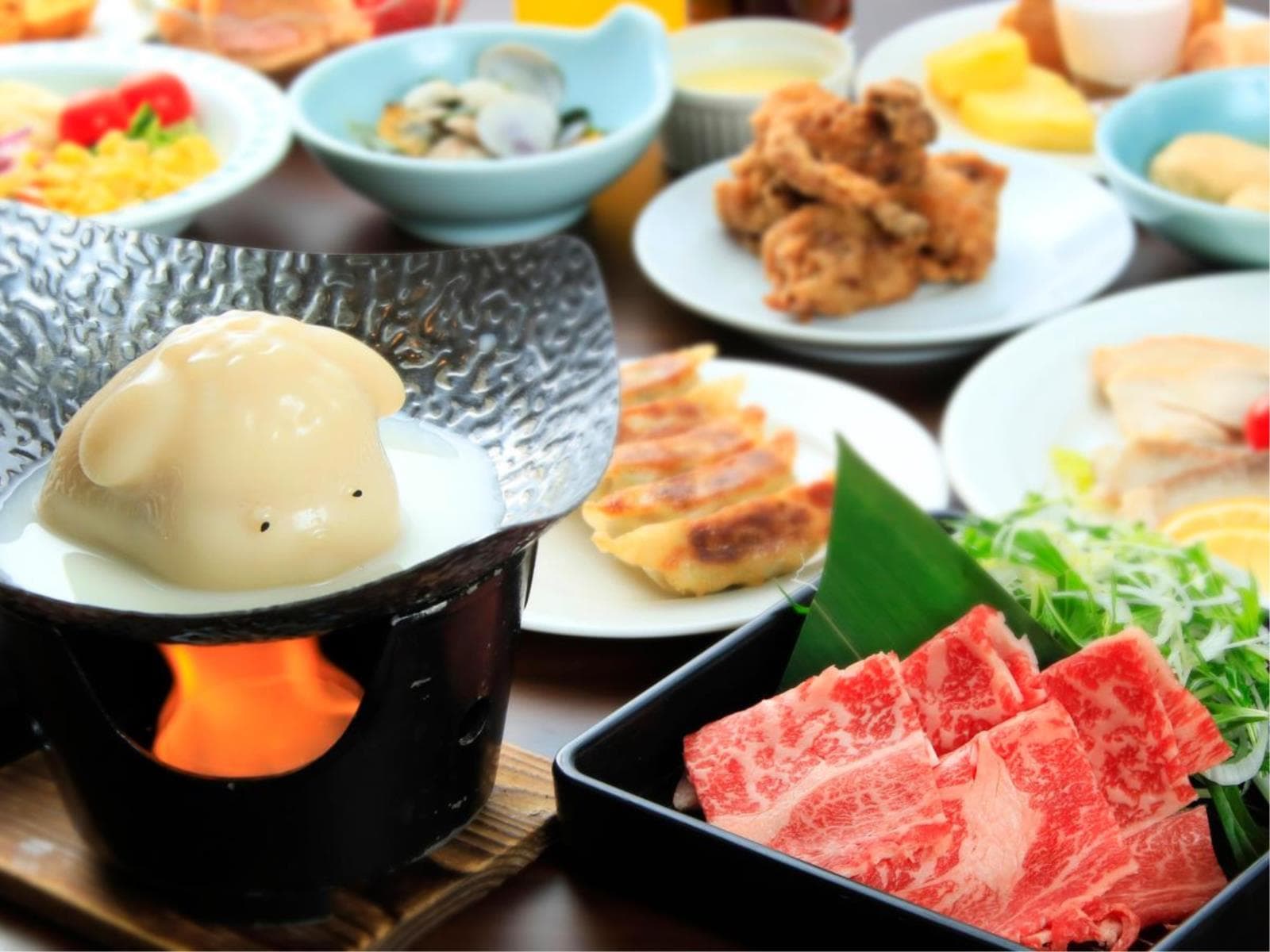 【牛しゃぶ鍋】当館自慢のご夕食を愛犬と楽しむ癒し旅＜■牛しゃぶ鍋＆ハーフビュッフェ＞ 画像1