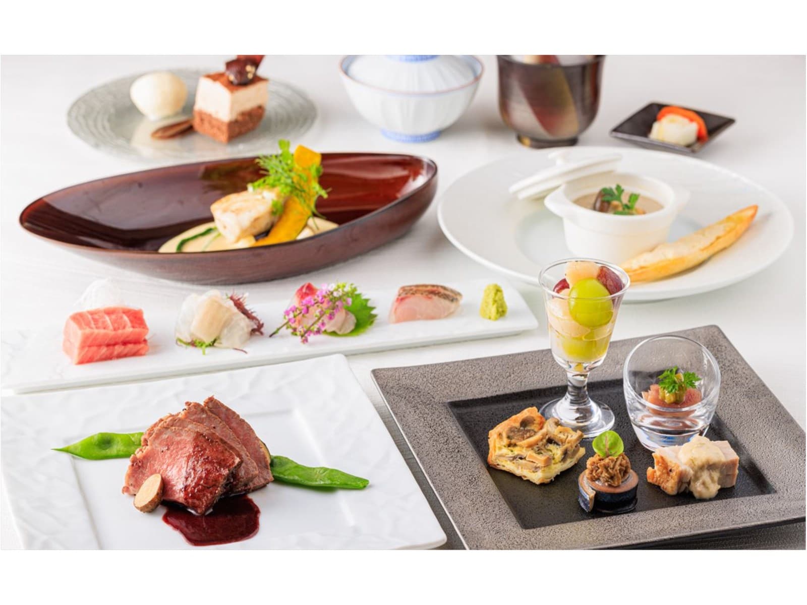 【早期割30】1名様2，000円OFF　　1泊2食＋ご夕食時50種類以上の飲み放題 画像5