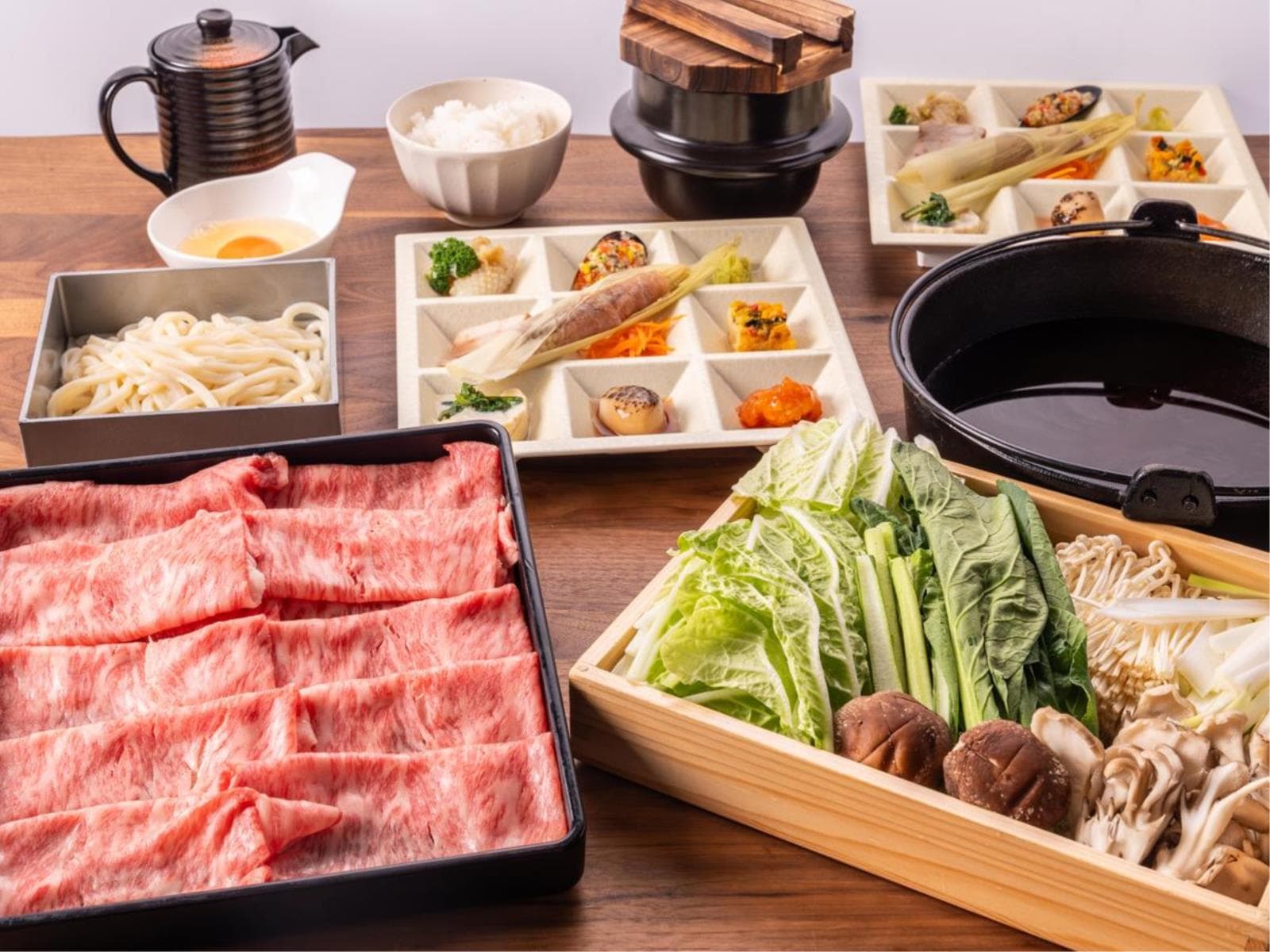 【プレミアム★すき焼きプラン】とちぎ和牛の柔らかお肉に至福のひととき♪部屋食で愛犬も安心(2食付) 画像2