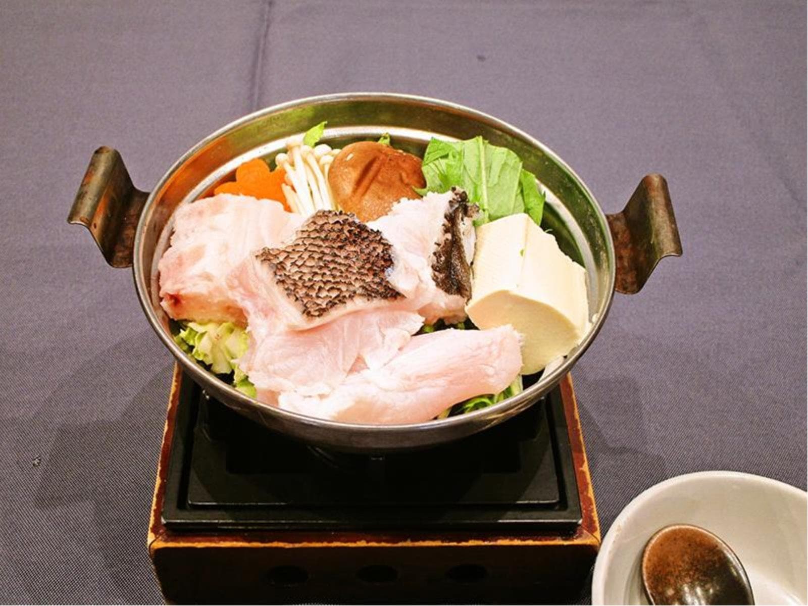 松阪牛メインのフルコースディナー『くえ鍋』プラン 画像1