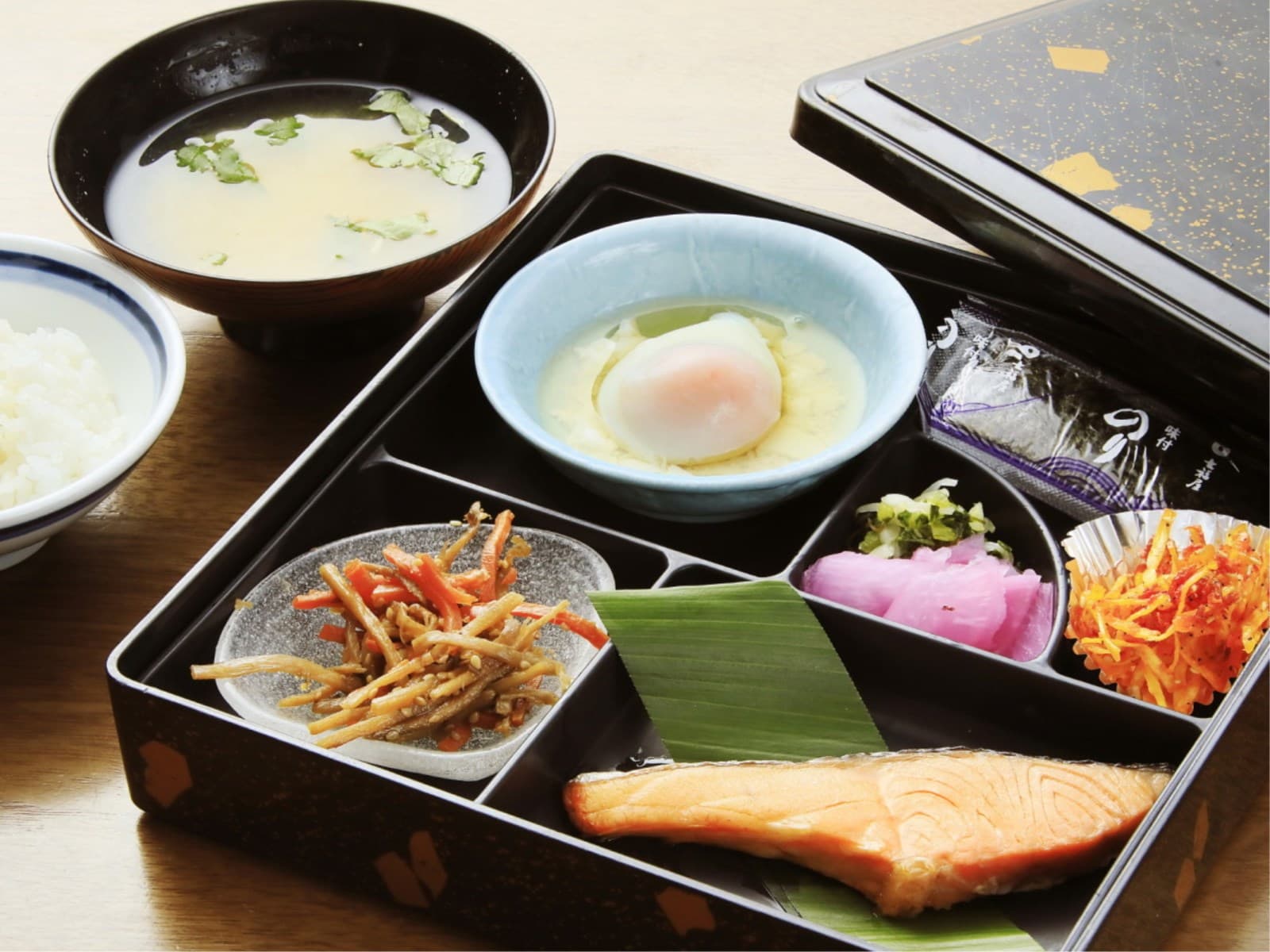 【SALE】<ペット歓迎・10%OFF>クエ小鍋・熊野牛の陶板焼き 選べる会席料理/2食付 画像4